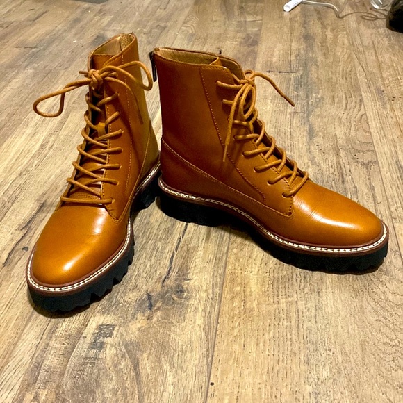 Madewell Citywalk Lugsole Boot - English Saddle - Picture 6 of 15